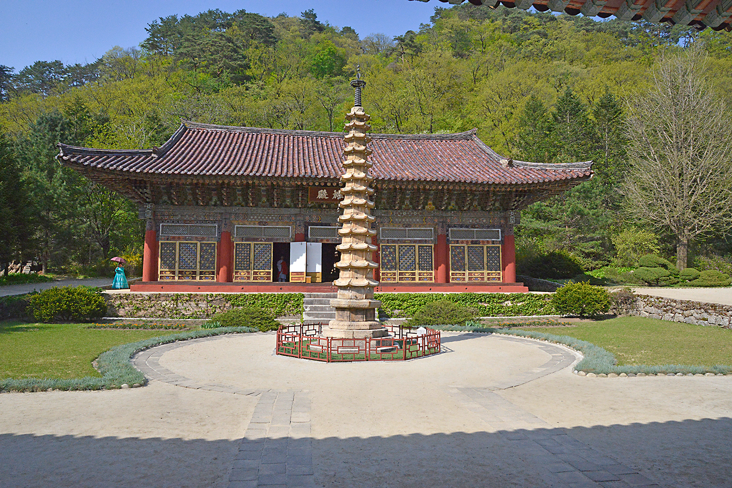 22 Pohyon Buddhist Temple