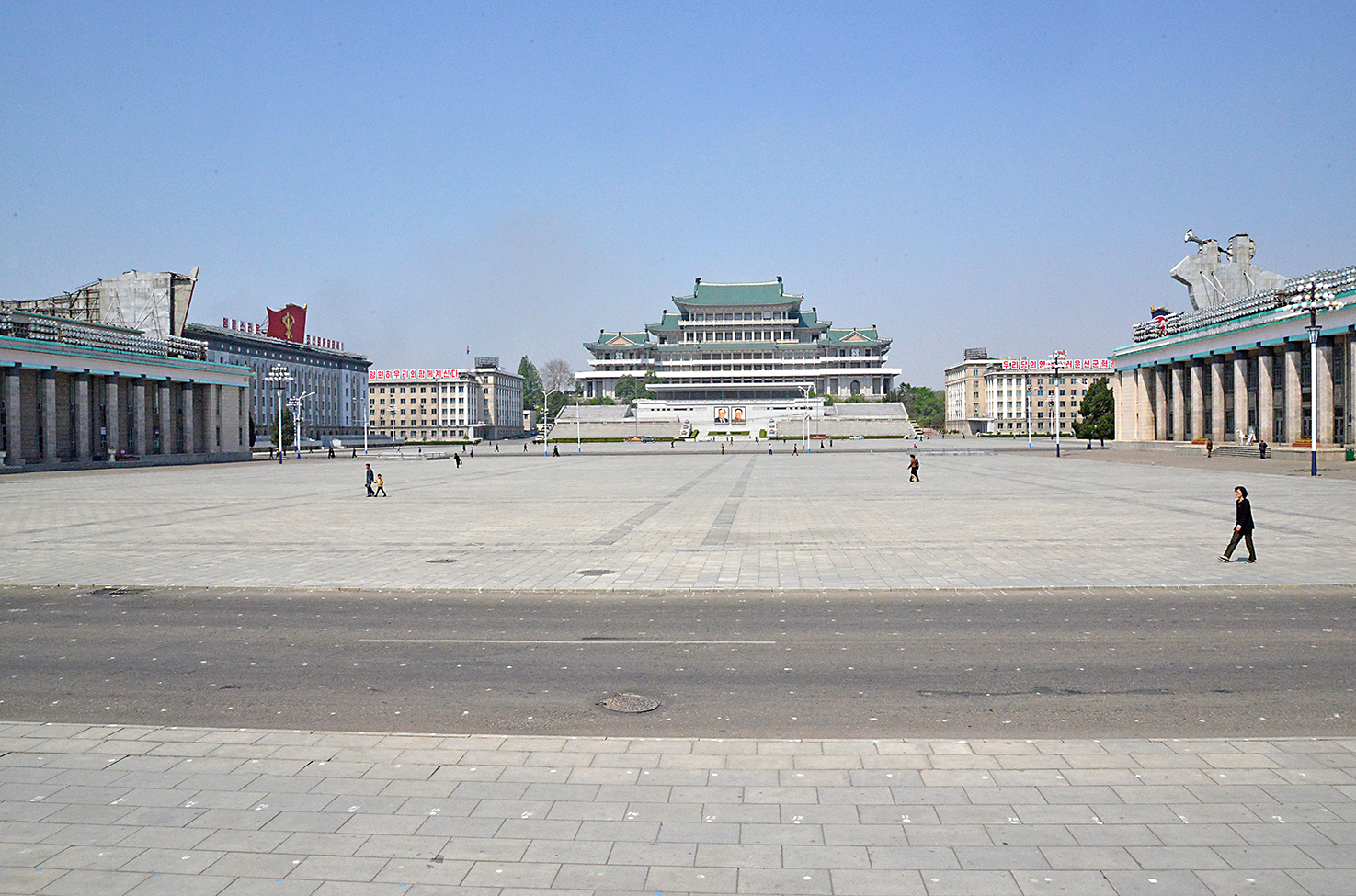 36 Kim Il Sung Square