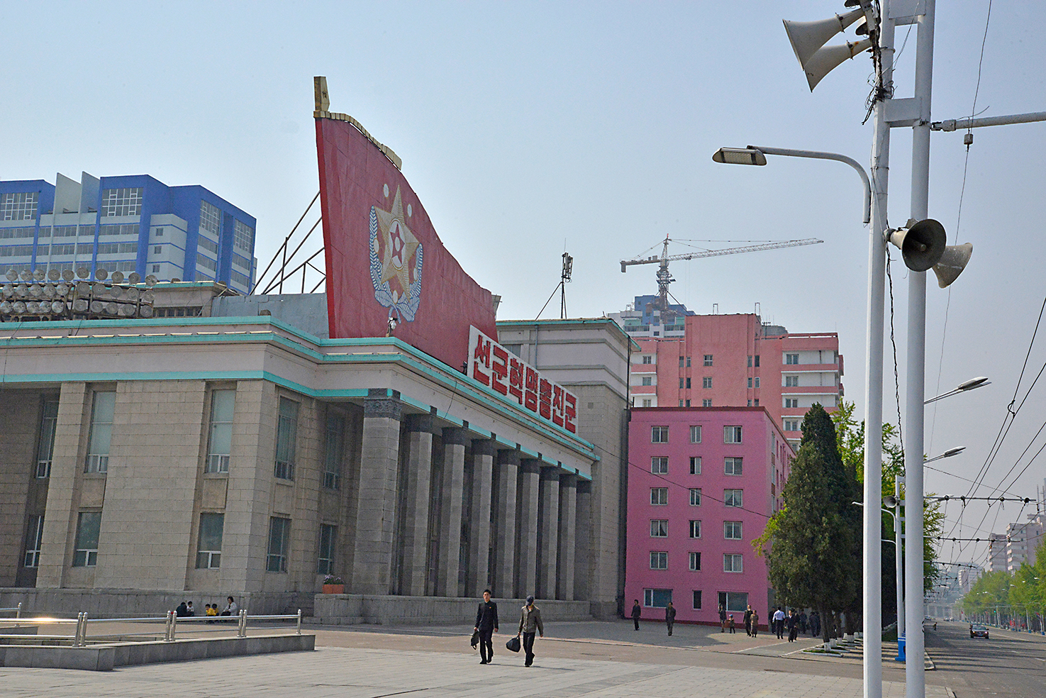 32 Kim Il Sung Square